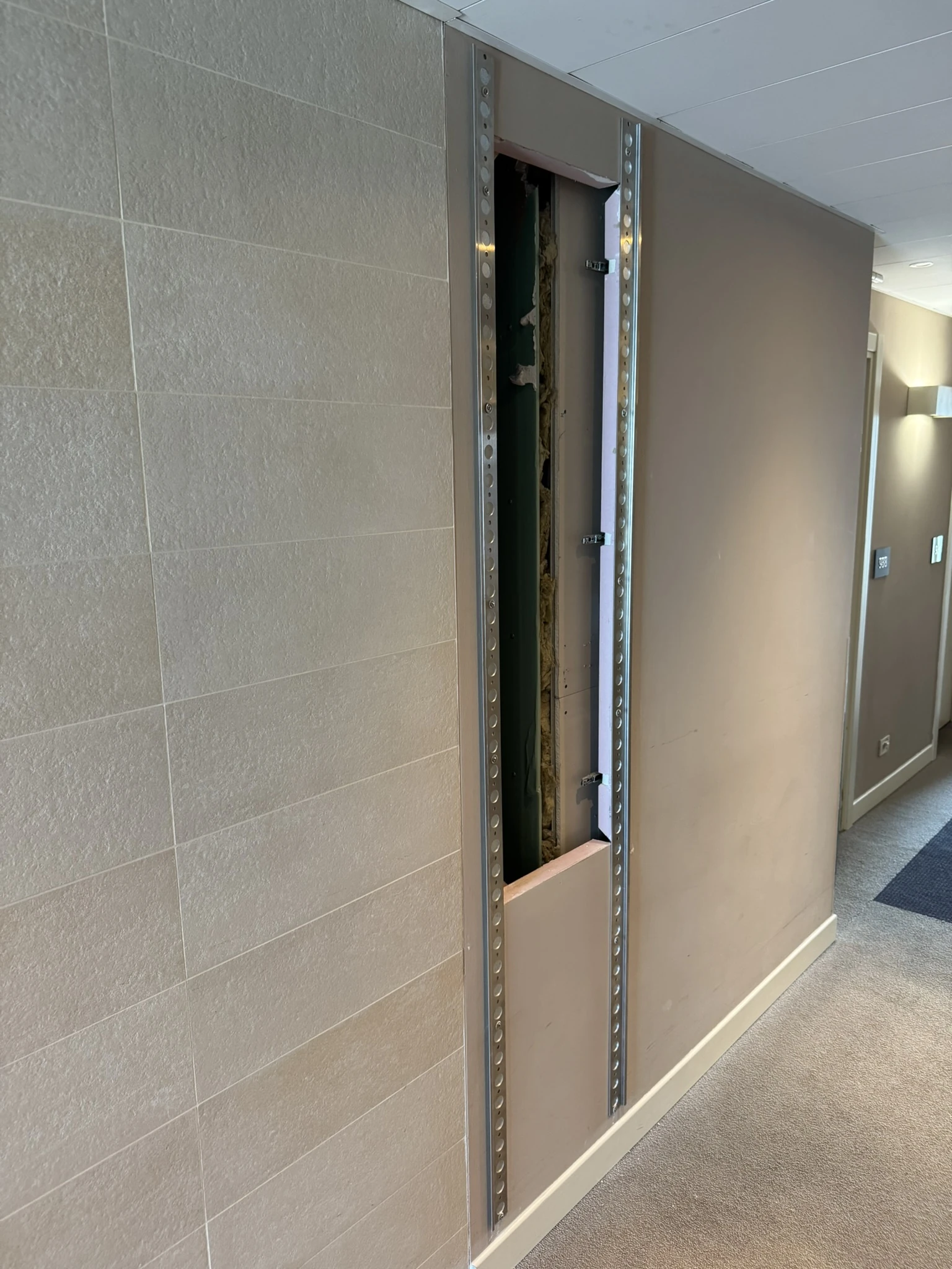 Access to the services behind the IconicWall wall